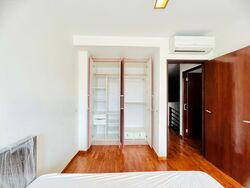 Sennett Estate (D13), Terrace #530657171